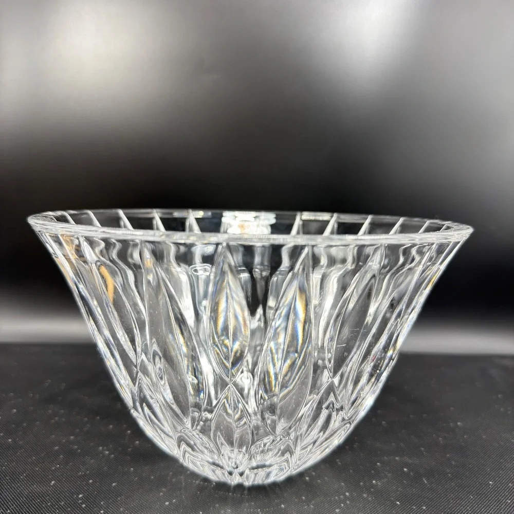 Marquis by Waterford Crystal Petal Clear 8Inch Serving Bowl Centerpiece Rainfall